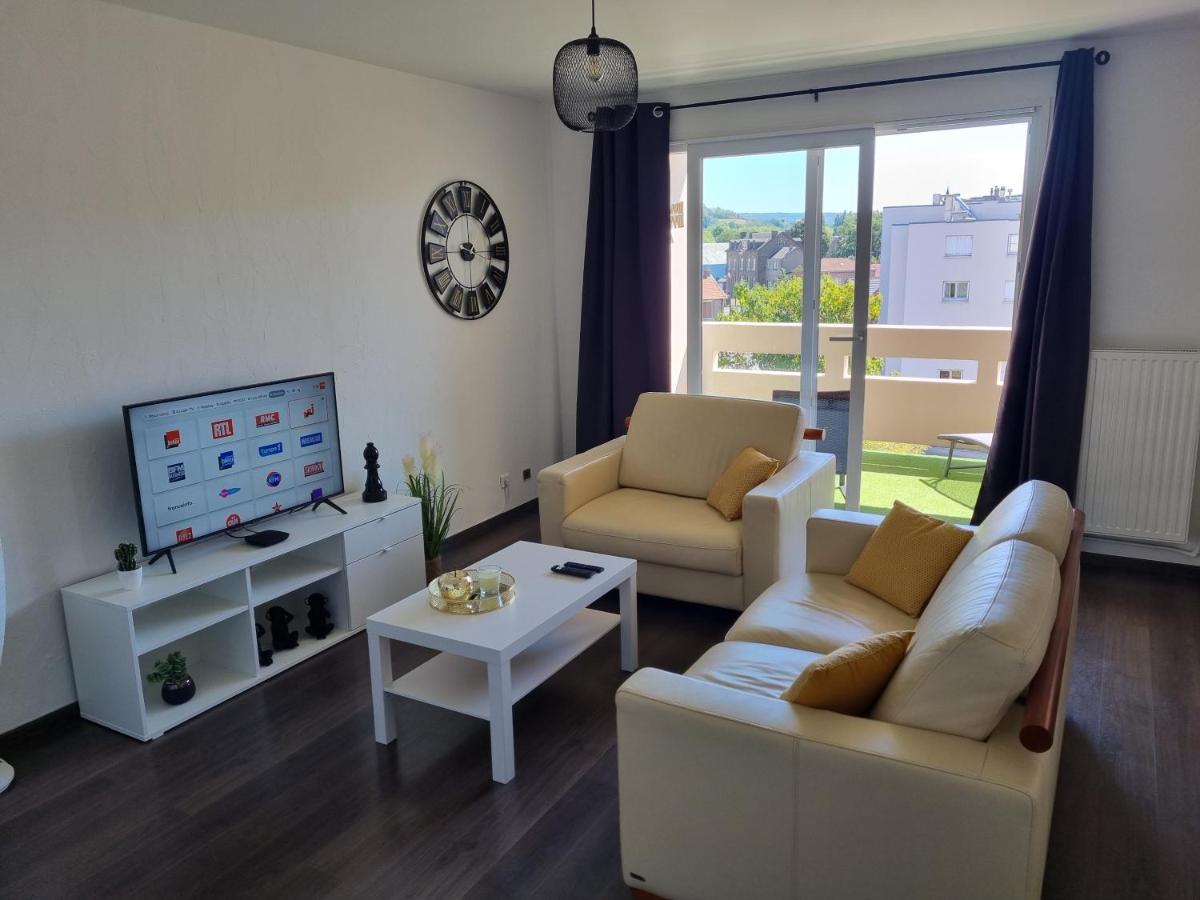 Bel Appartement 2 Chambres ,Residence Privee Givet Kültér fotó