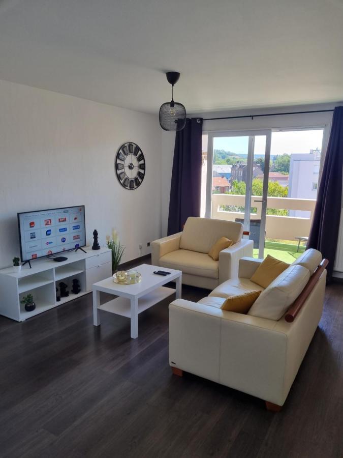Bel Appartement 2 Chambres ,Residence Privee Givet Kültér fotó