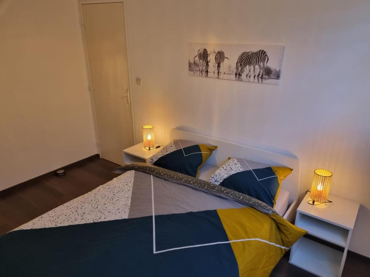 Bel Appartement 2 Chambres ,Residence Privee Givet Kültér fotó